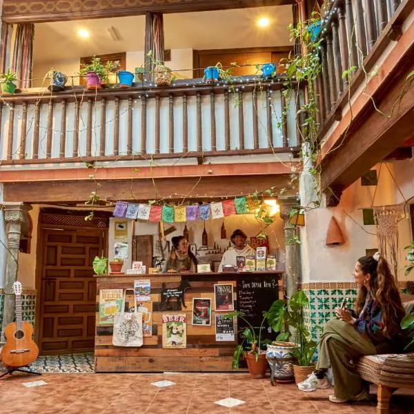 Oripando Hostel，位于格拉纳达的酒店
