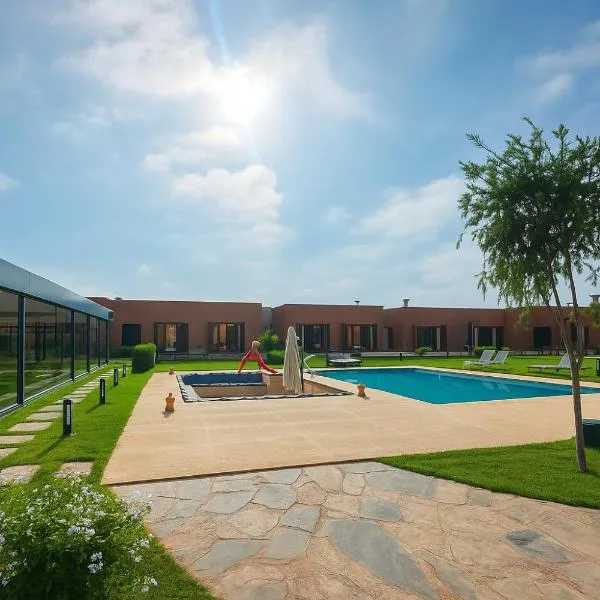 Dar Fatma Charming Moroccan Guesthouse with Pool & Hammam，位于Sidi Bibi的酒店