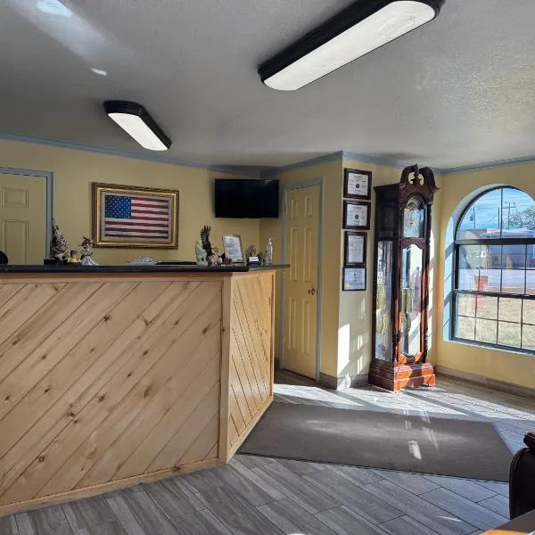 勺罗KC汽车旅馆，位于肖洛的酒店