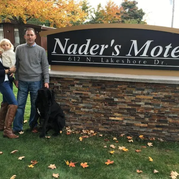 Nader's Motel & Suites，位于Fountain的酒店