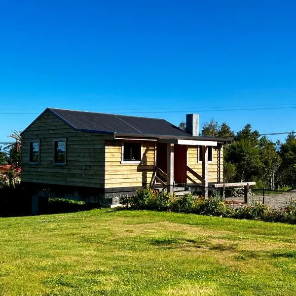 The Coal Miners Hut，位于Waimangaroa的酒店