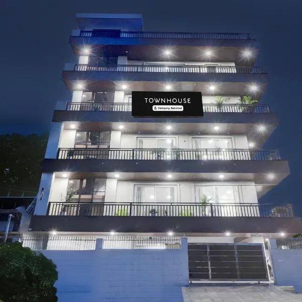 Super Townhouse Rispana River Dehradun Formerly Nivasa Home Stays，位于德拉敦的酒店