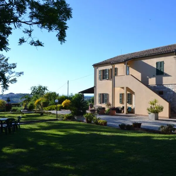 Il Mandorlo - Agriturismo e Azienda Agricola Ferrato，位于安科纳的酒店