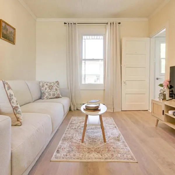 2 chambres bord de l'eau parking 5 min centre-ville zen，位于三河城的酒店
