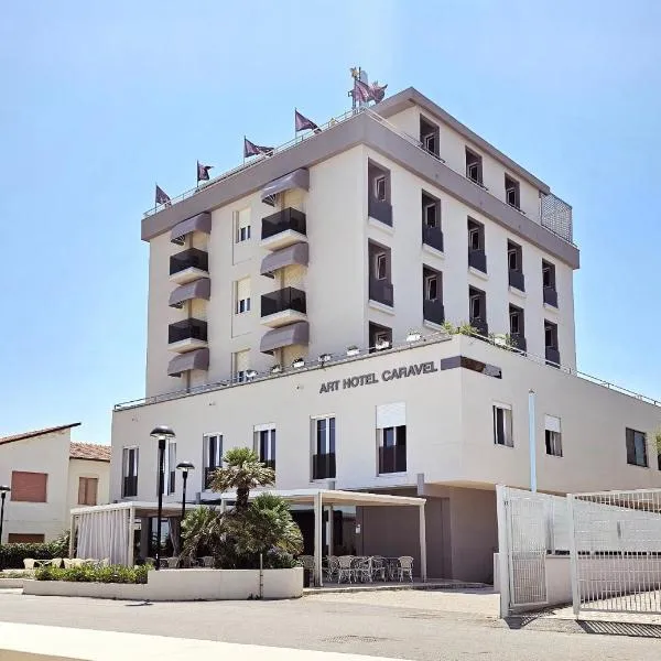 卡锐微酒店，位于马洛塔的酒店