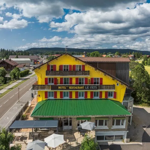 Hotel Restaurant LE YETI，位于莱鲁斯的酒店