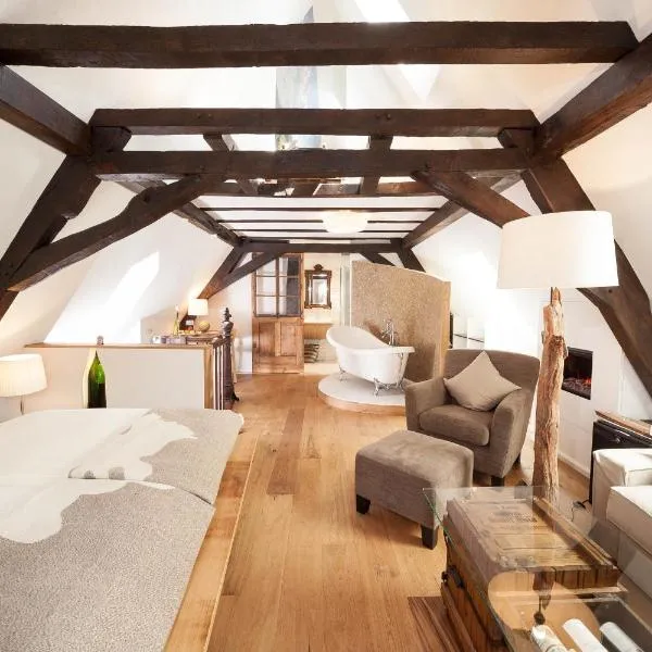 Hotel Zeltinger-Hof - Gasthaus des Rieslings，位于策尔廷根-拉蒂希的酒店