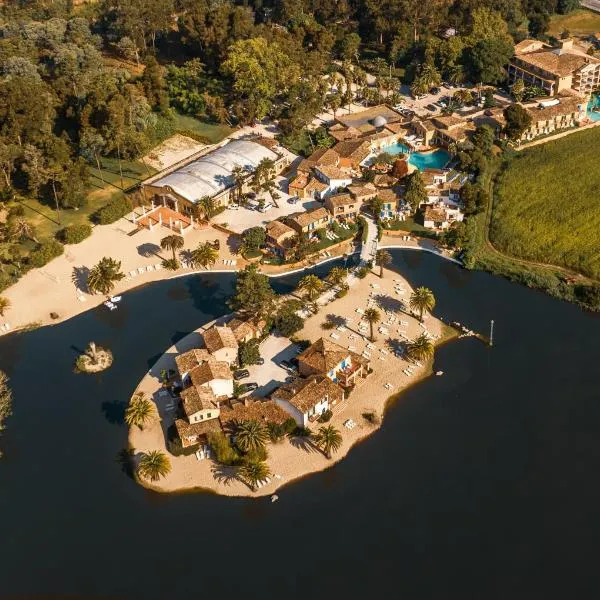 金塔德拉格酒店，位于普拉亚德米拉的酒店