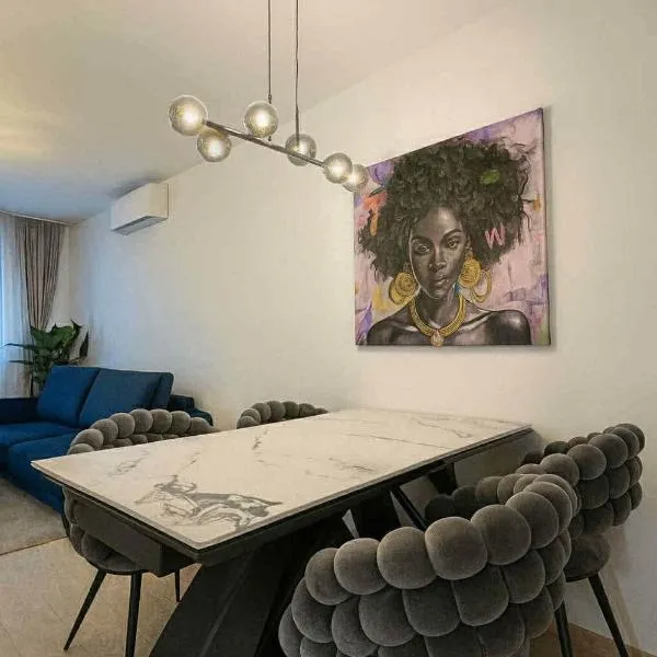 Luxury 2-bedroom apartment with balcony，位于布拉迪斯拉发的酒店