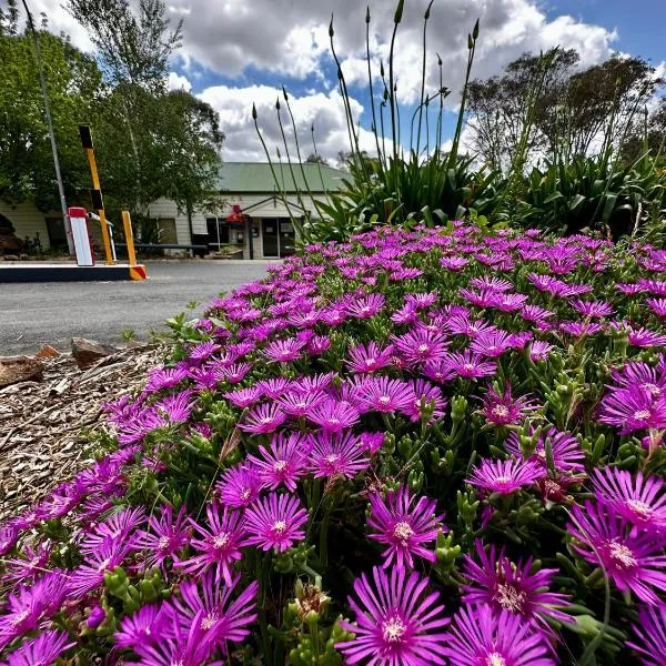 Eaglehawk Park Canberra，位于堪培拉的酒店