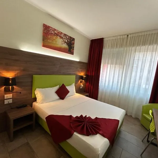 Hotel Stradivari，位于米兰的酒店