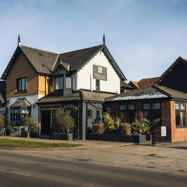 The Station Restaurant & Bar，位于唐克斯特的酒店