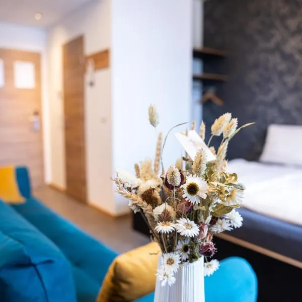 Motel Q，位于耶斯特滕的酒店