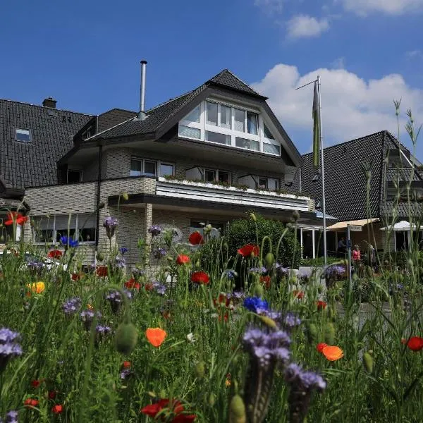 PIEPers Hotel Garni，位于巴特拉尔的酒店