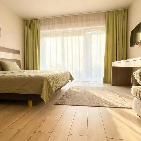 Apartament Czarna Góra Tignes 8，位于西恩纳的酒店