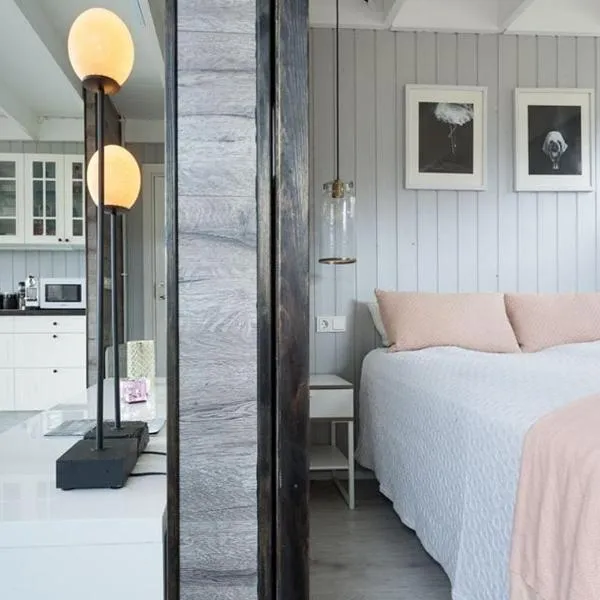 Cozy Cabin - The White House，位于劳加尔瓦特恩的酒店