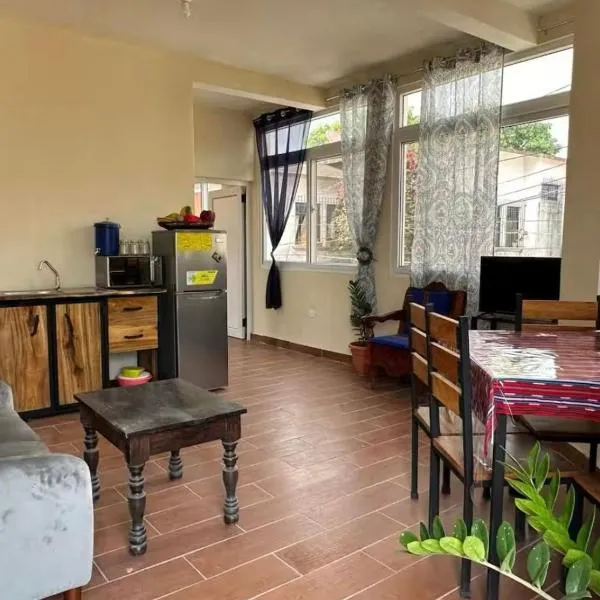 Casa Salo B2，位于San Martín Zapotitlán的酒店