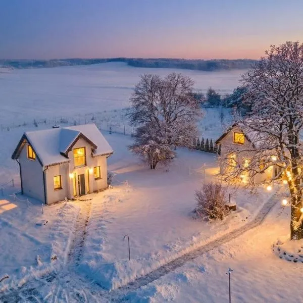 Nuka House - Teatr Natury z Jacuzzi，位于Łąka Prudnicka的酒店