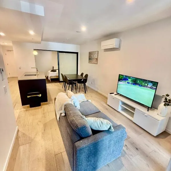 2BR-1BR-1Car- CBD Pool Central，位于堪培拉的酒店