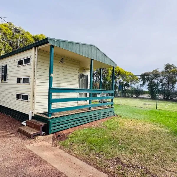Griffith Tourist Caravan park，位于格里菲斯的酒店