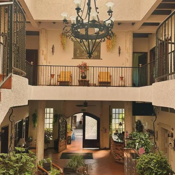 Hotel boutique CM,位于拉维加的酒店