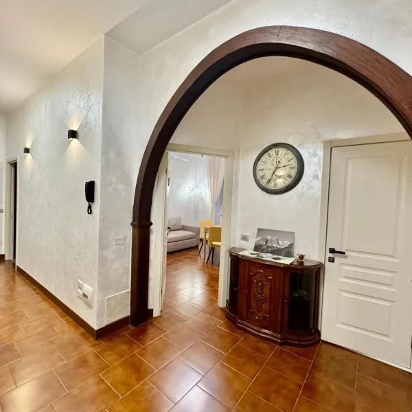 Suite sogni di lago Lecco, Como，位于马尔格拉泰的酒店