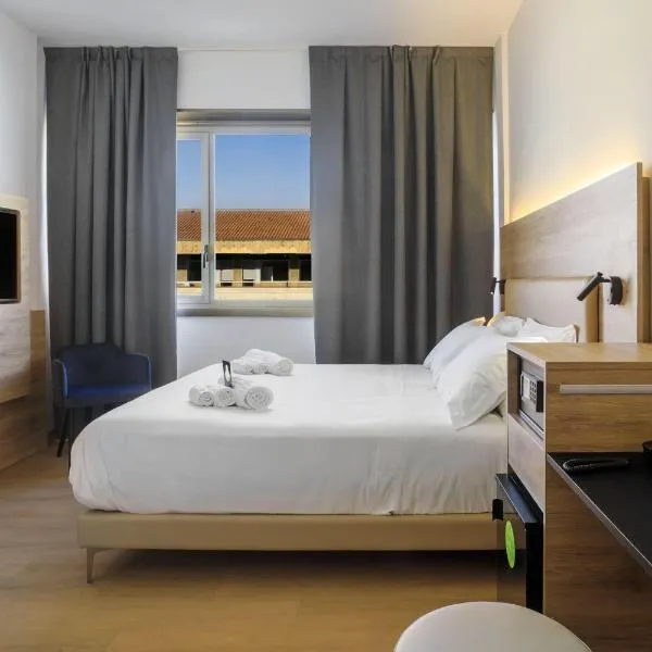 B&B HOTEL Catania City Center，位于卡塔尼亚的酒店