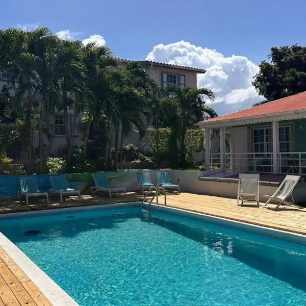 Talk of the Town Inn & Suites - St Eustatius，位于奥拉涅斯塔德的酒店