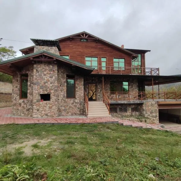 The River View Villa الحلال Halal Concept，位于库巴的酒店