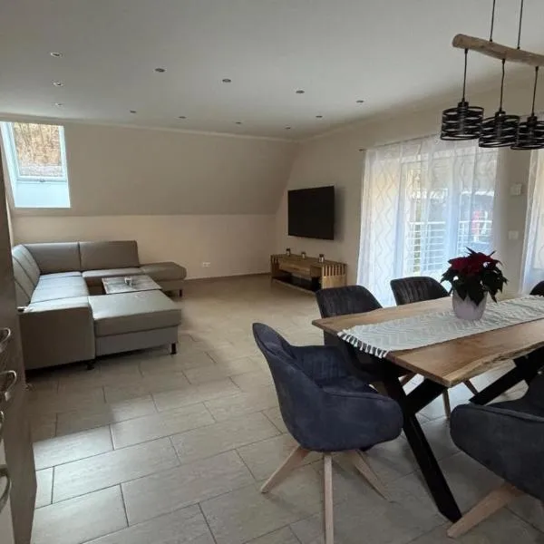 Apartment P&T Top 6，位于Altenhof的酒店