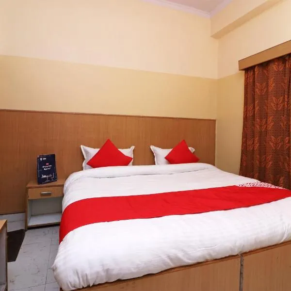 Hotel O AKBAR PALACE，位于阿里格尔的酒店