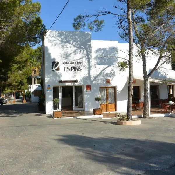 Bungalows Es Pins - Emar Hotels，位于Illes Balears的酒店