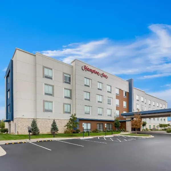 Hampton Inn By Hilton Huntley Chicago，位于Huntley的酒店