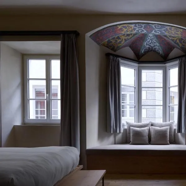 fink Restaurant & Suites，位于Brixen的酒店