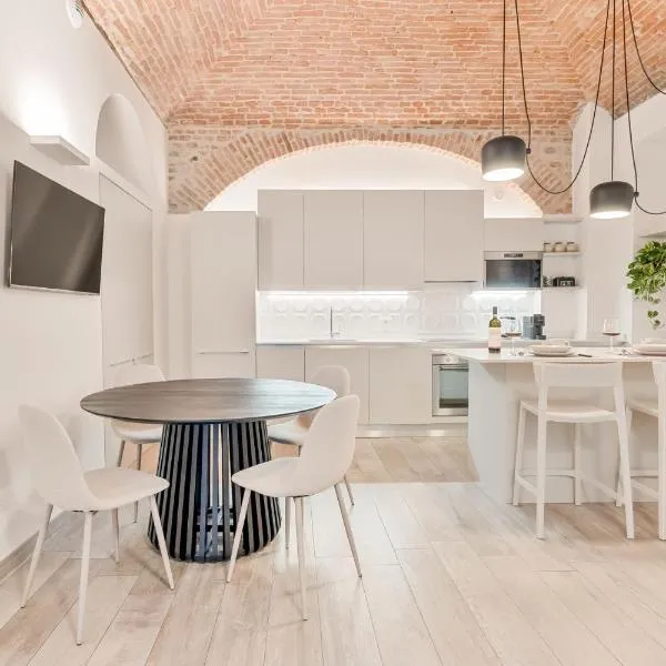 Mole Luxury Suite Torino，位于都灵的酒店