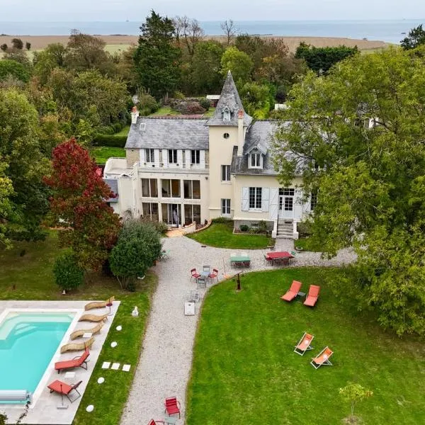 La Villa Mirabelle 2min d'Arromanches-les-Bains，位于特雷西索梅的酒店