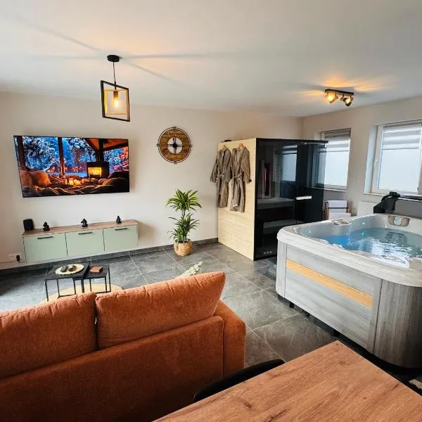 Le cocon de pernelle spa et sauna privatif，位于库万的酒店