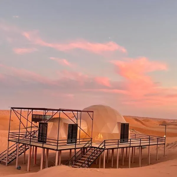 Oman desert private camp，位于Shāhiq的酒店