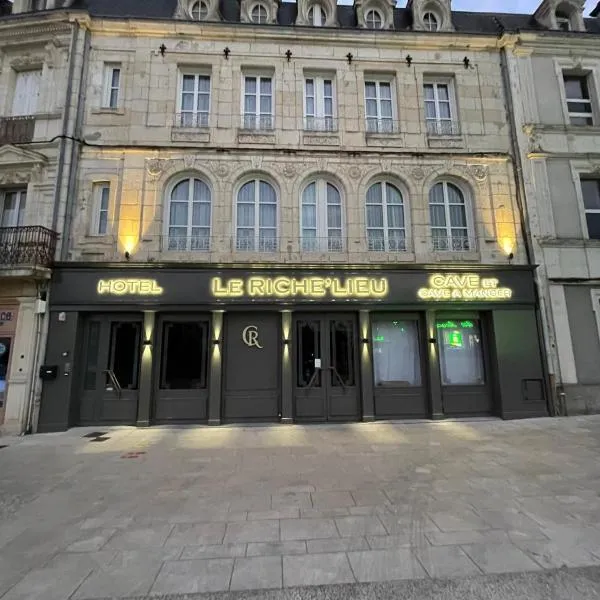 Hôtel Le Riche'Lieu，位于吕松的酒店