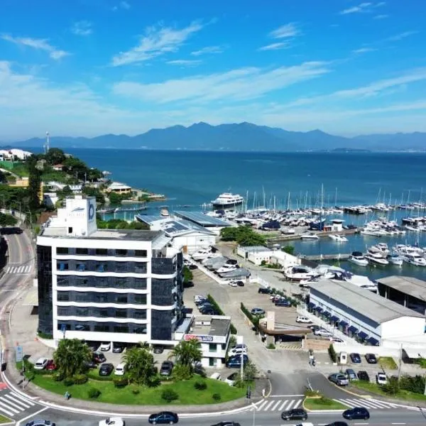 Iate Hotel Centro Florianópolis by RB Hotelaria，位于弗洛里亚诺波利斯的酒店