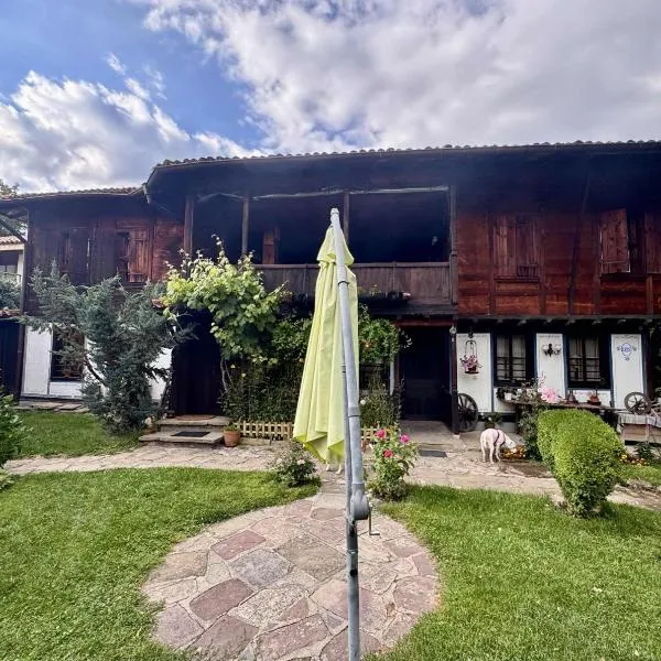 Мандулова Къща，位于科普里夫什迪察的酒店