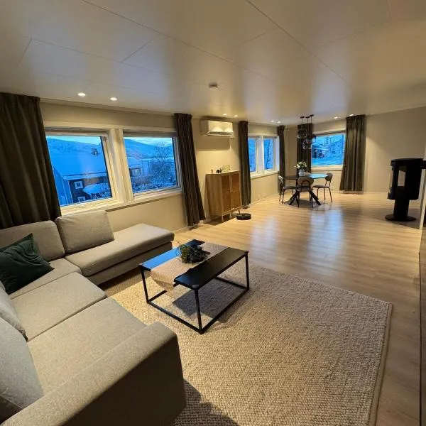 Apartment in Breivika - Modern and Comfortable，位于特罗姆瑟的酒店