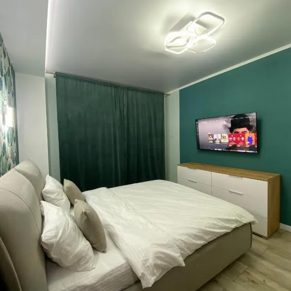 Cappuccino Apartment in new building，位于日托米尔的酒店