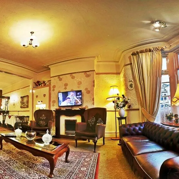 威尔逊酒店 - 享黑池塔景，位于布莱克浦的酒店