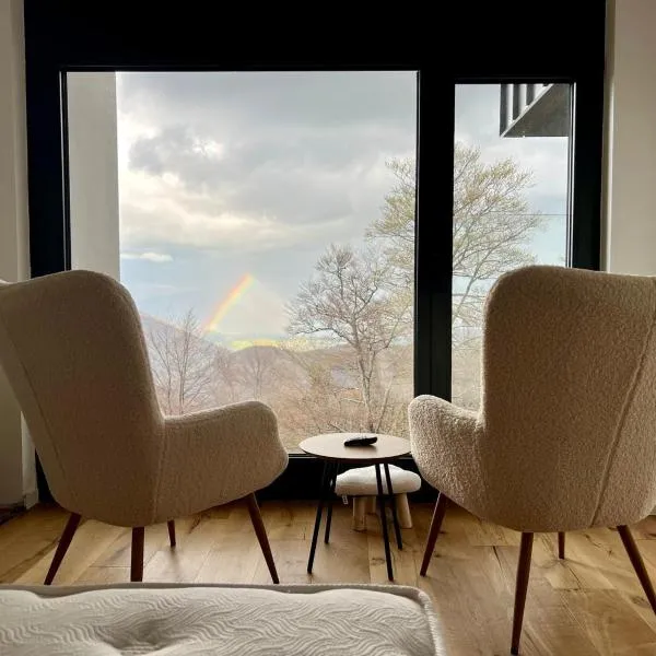 Bjelasnica Tuzlaks Apartment -SAUNA-free parking，位于别拉什尼察的酒店