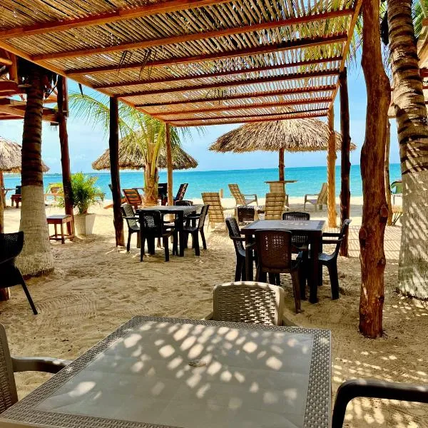 Aquarius Diving Club y Cabañas，位于Rincón的酒店