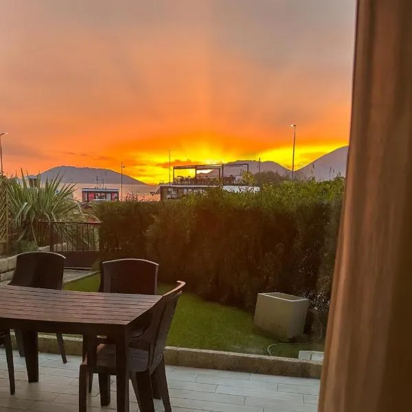 Vener Vista Mare - Il tuo rifugio con Giardino, posto auto e Spiaggia Inclusa，位于莱里奇的酒店