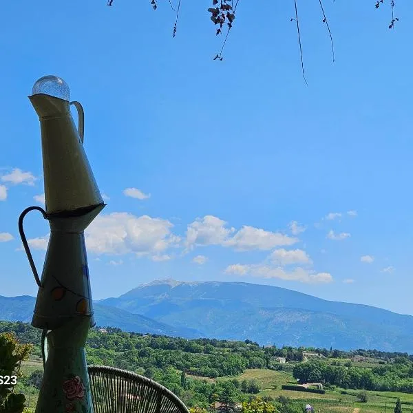 Ferme bernicat Gîte ventoux，位于Puyméras的酒店
