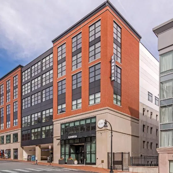 Cambria Hotel Portland Downtown Old Port，位于波特兰的酒店