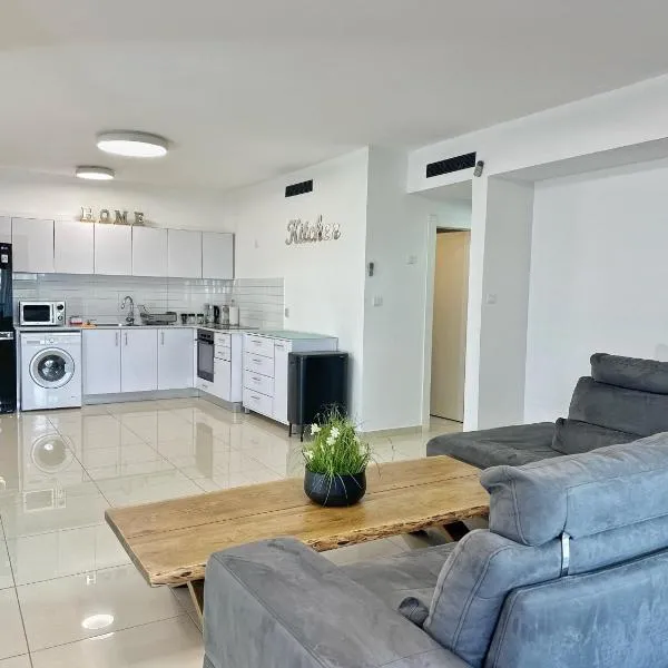 דירות נופש רויאל פארק מביאים את הבית לחופשה，位于埃拉特的酒店